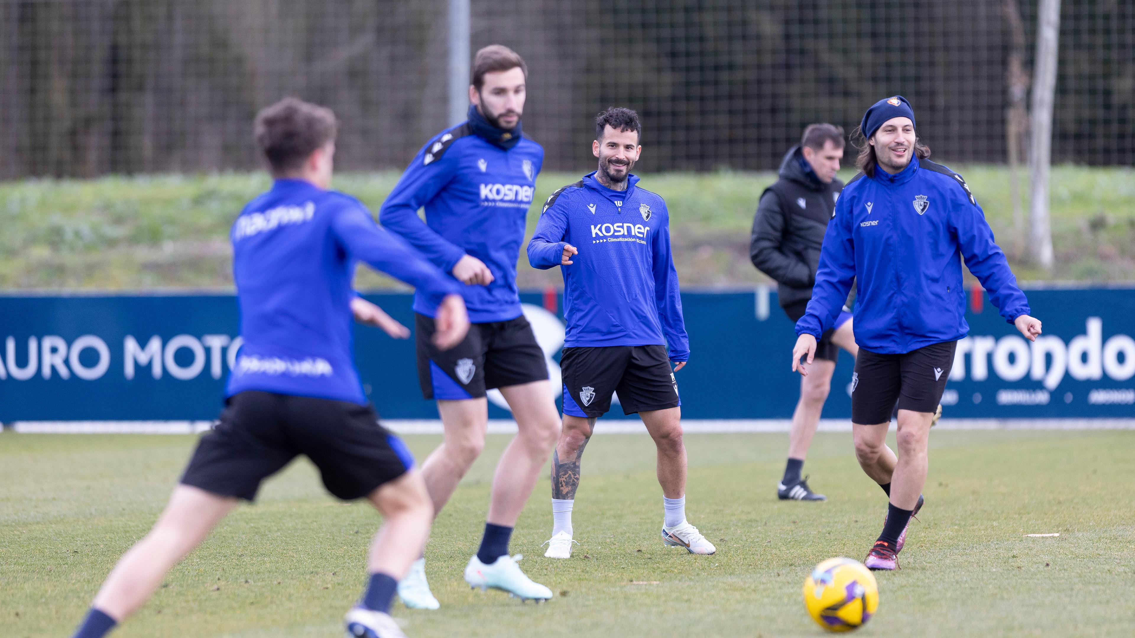 Osasuna se entrena a puerta cerrada a dos días de enfrentarse a Las Palmas