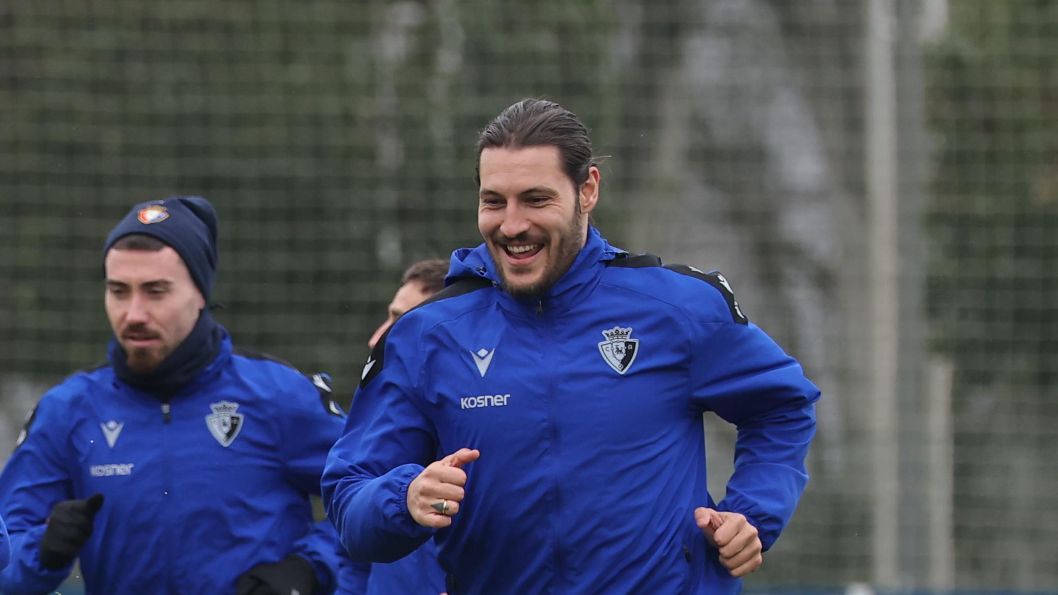 Osasuna regresa a los entrenamientos y comienza a preparar el duelo ante el Real Madrid