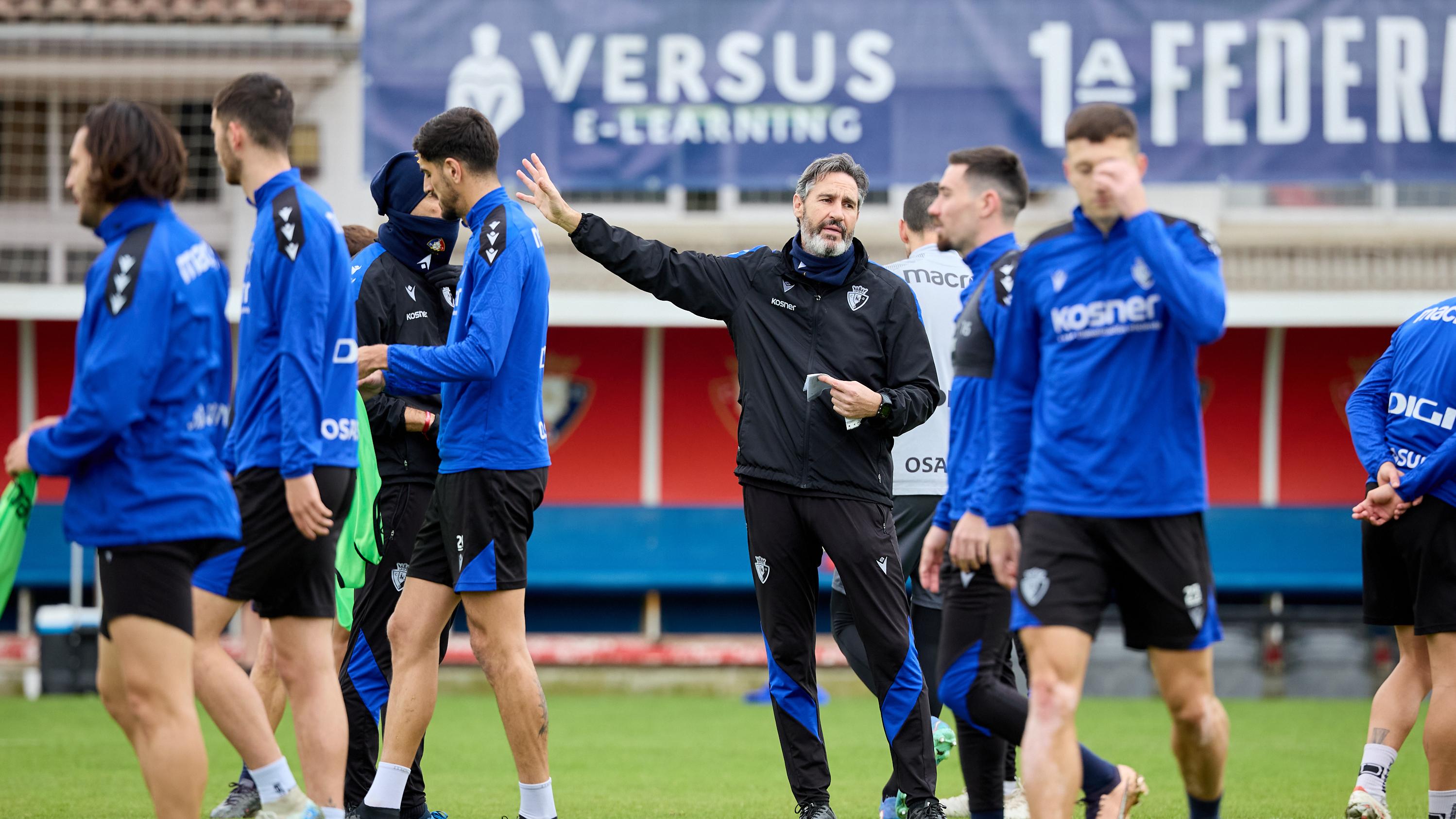 Osasuna regresa a los entrenamientos bajo la dirección de Vicente Moreno